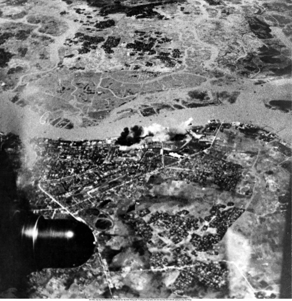 Bombing Vietnam 1942_8_9 (2).jpg