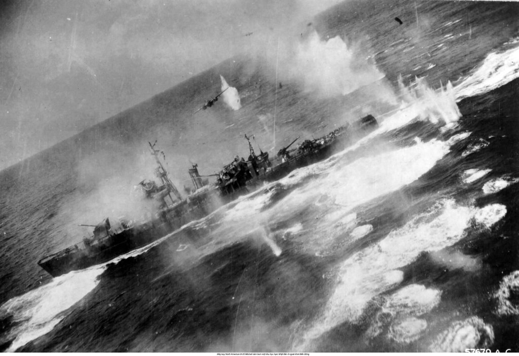 Bombing Vietnam 1945 (2).jpg