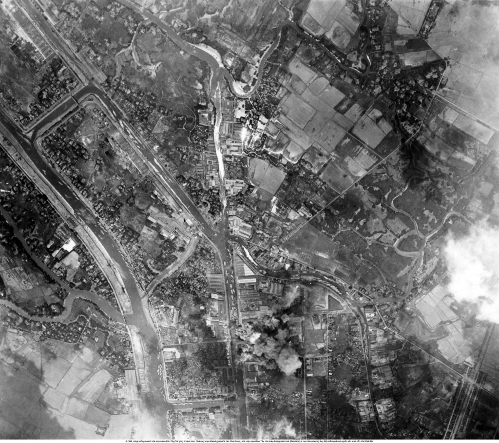 Bombing Vietnam 1945_4 (2).jpg