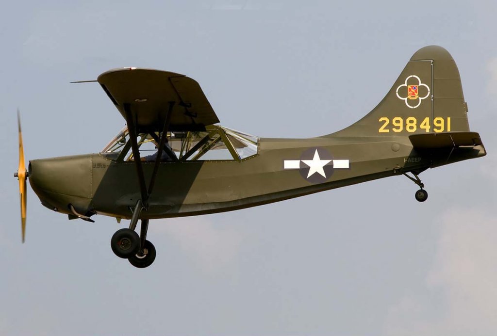 Stinson L-5 Sentinel (1).jpg