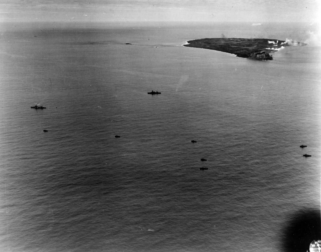 Iwo Jima 1945_2_17 (6).jpg