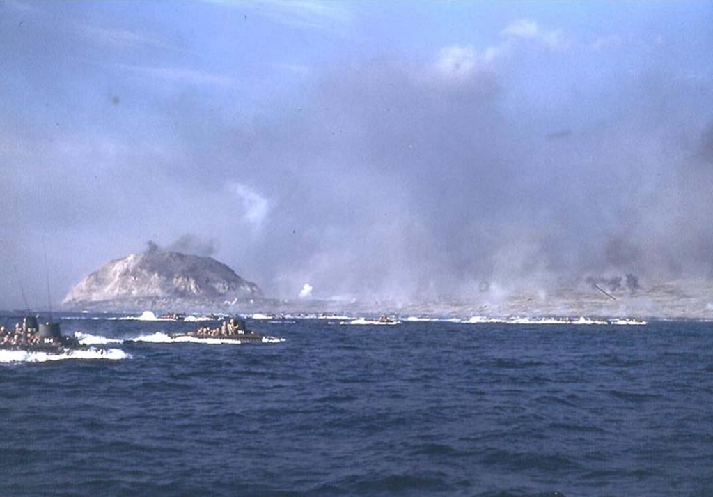 Iwo Jima 1945_2_19 (21).jpeg