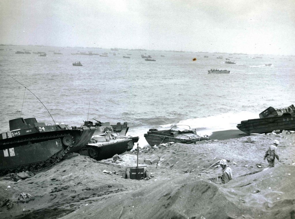 Iwo Jima 1945_2_19 (95).jpg