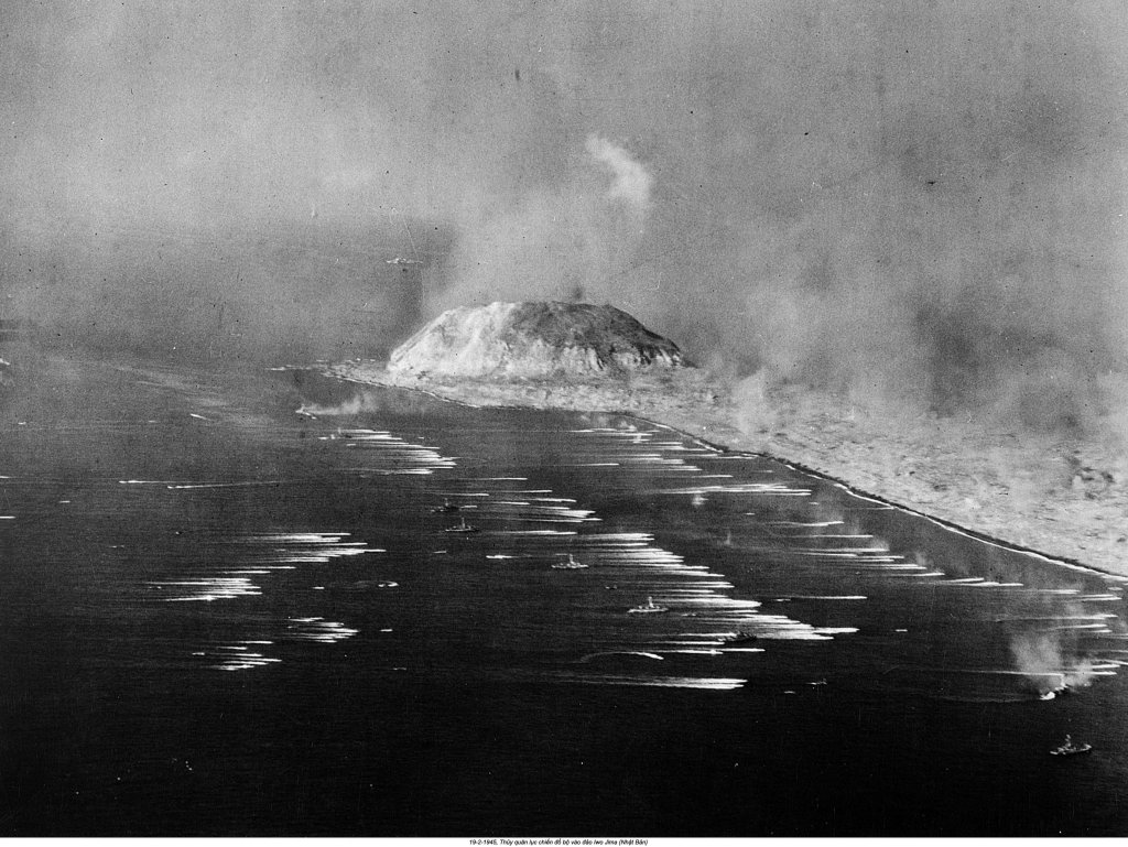 Iwo Jima 1945_2_19 (97).jpg