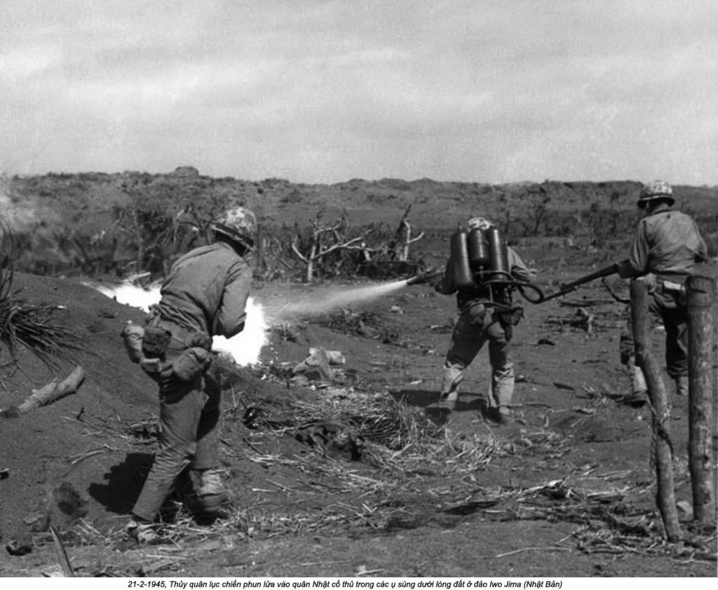 Iwo Jima 1945_2_21 (9).jpg