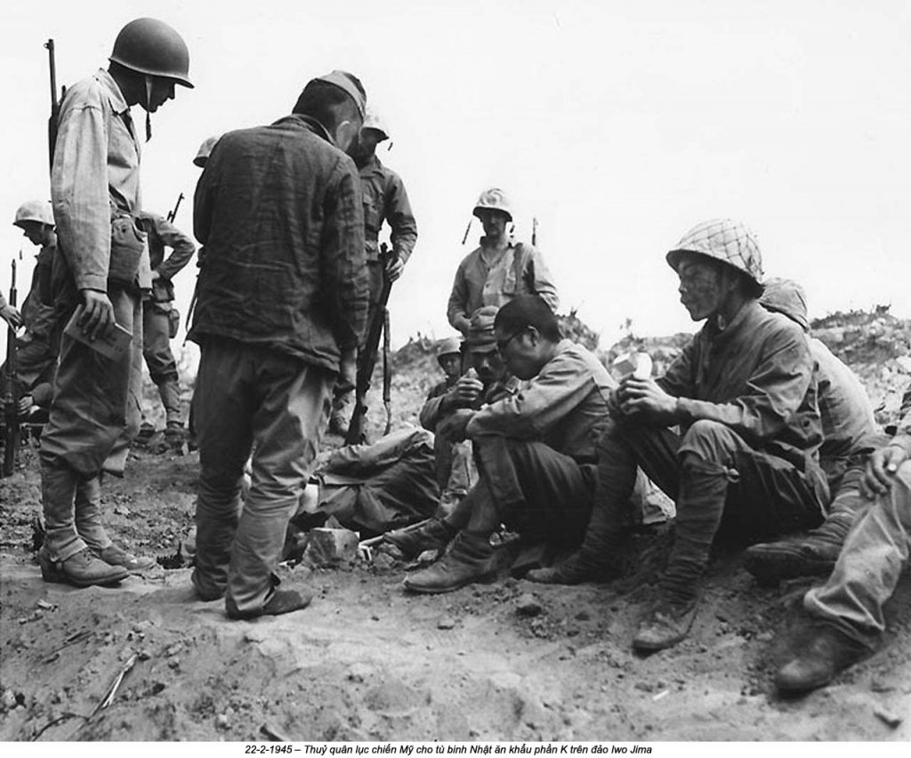 Iwo Jima 1945_2_22 (13).jpg