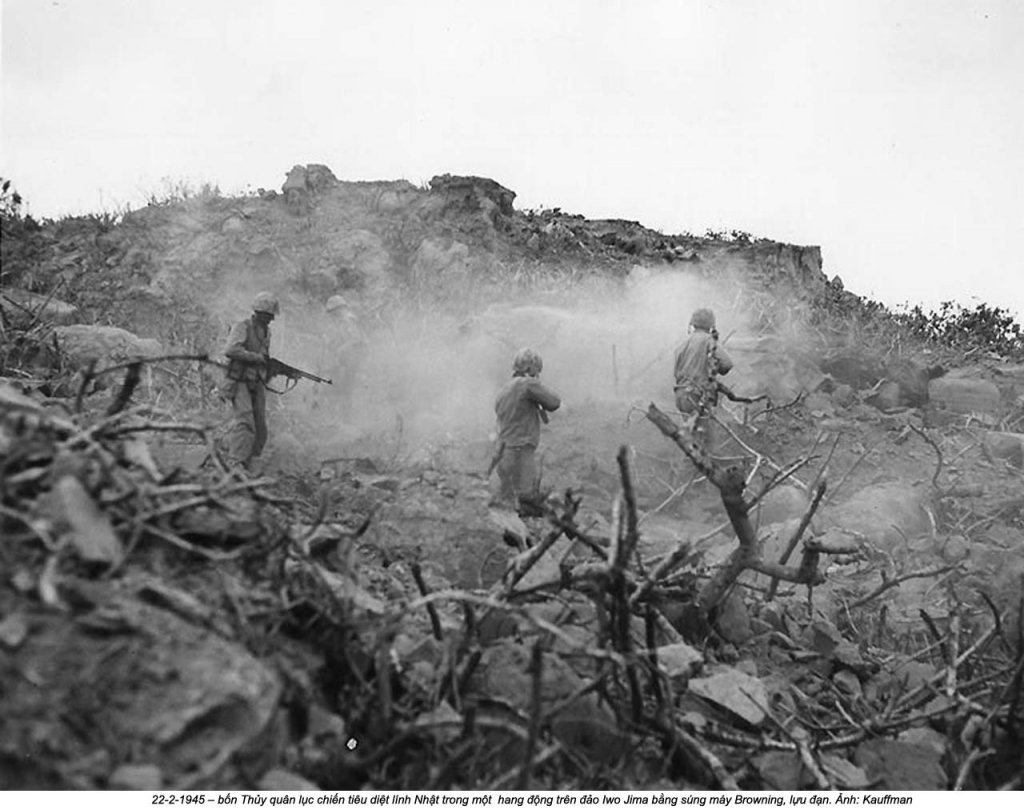 Iwo Jima 1945_2_22 (91).jpg