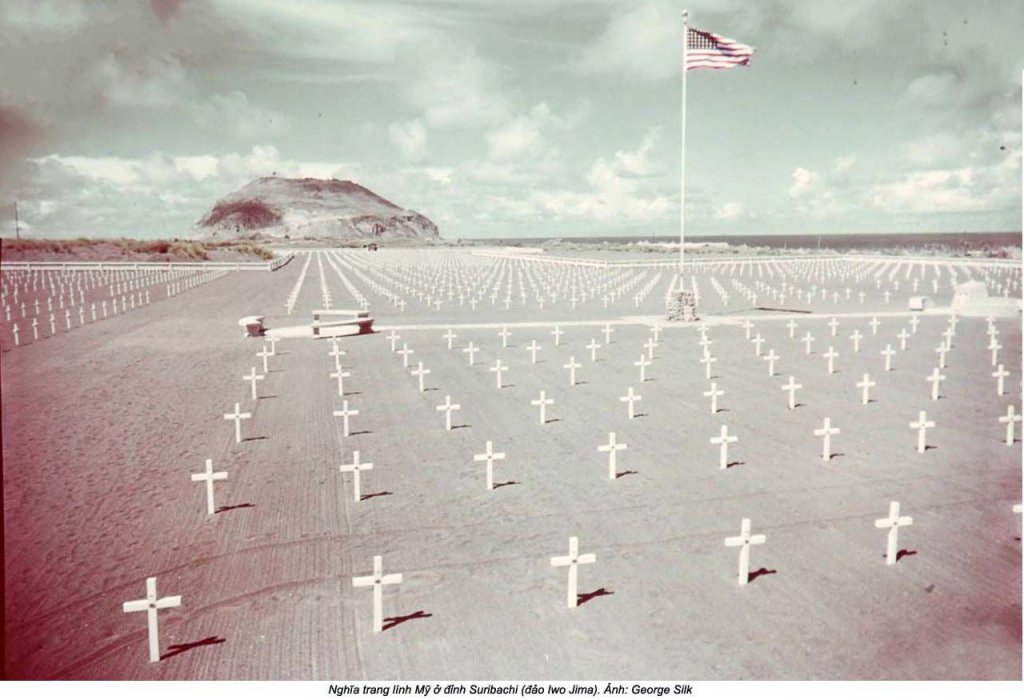 Iwo Jima 1945_4_13 (5).jpg