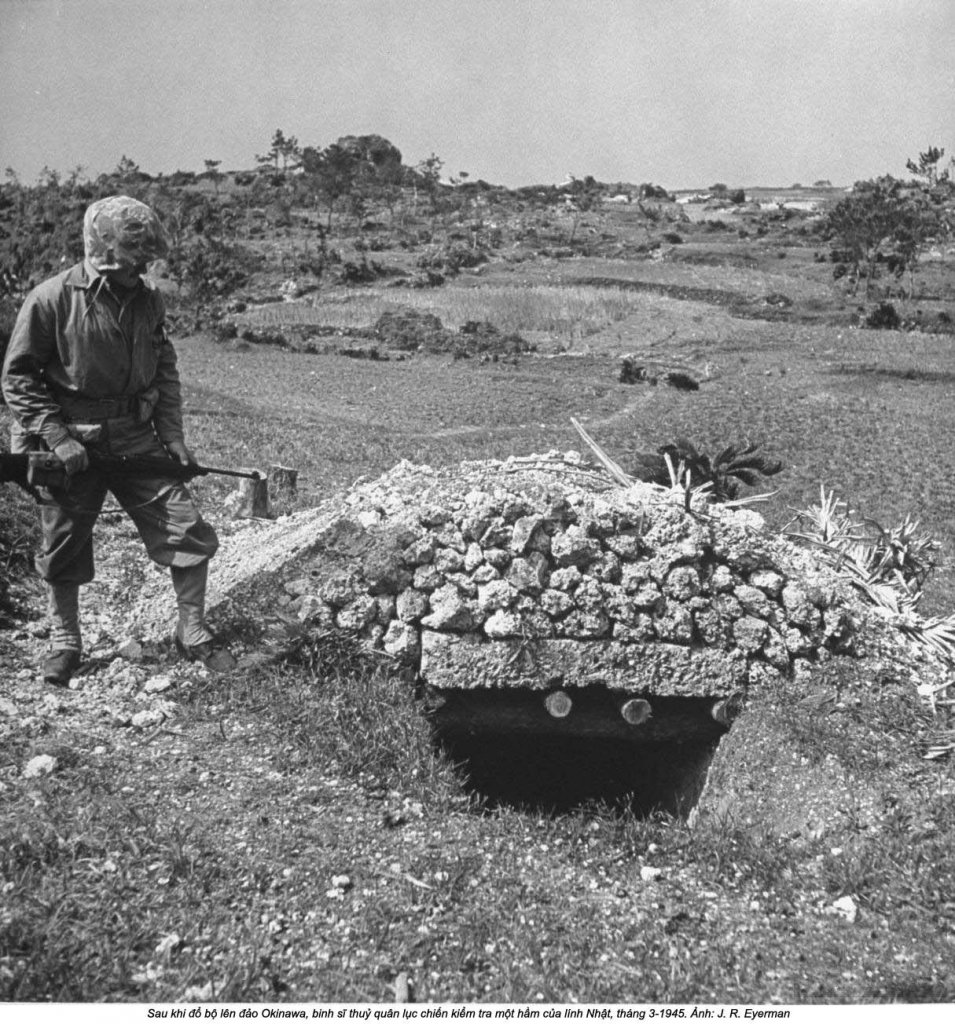 Okinawa 1945_3_29 (14).jpg