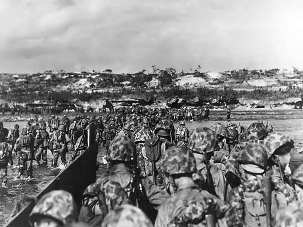 Okinawa 1945_4 (17).jpg