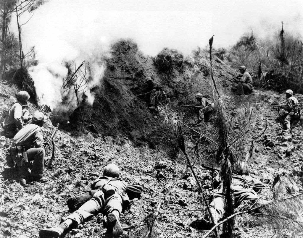 Okinawa 1945_5_30 (2).jpg