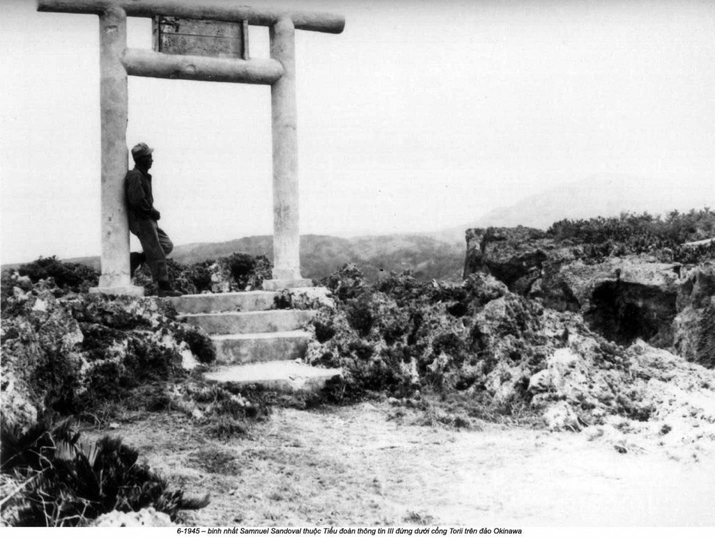 Okinawa 1945_6 (15).jpg