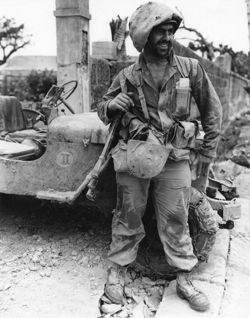 Okinawa 1945_6_2 (1).jpg