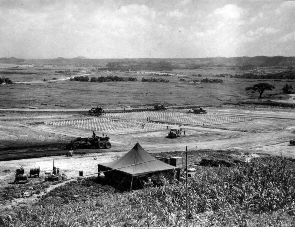 Okinawa 1945_7_1 (1).jpg