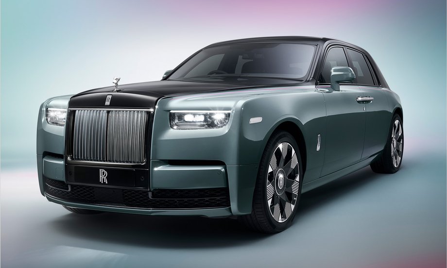 Rolls-Royce-Phantom-1-8067-1652772439_r_460x0.jpg