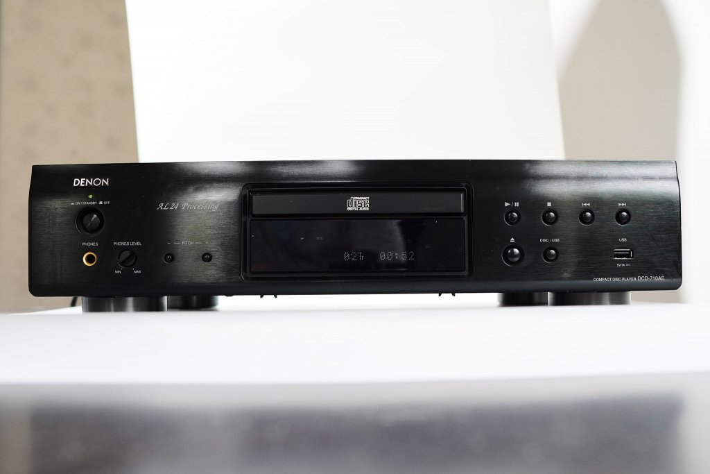Denon DCD-710 AE 1.jpg