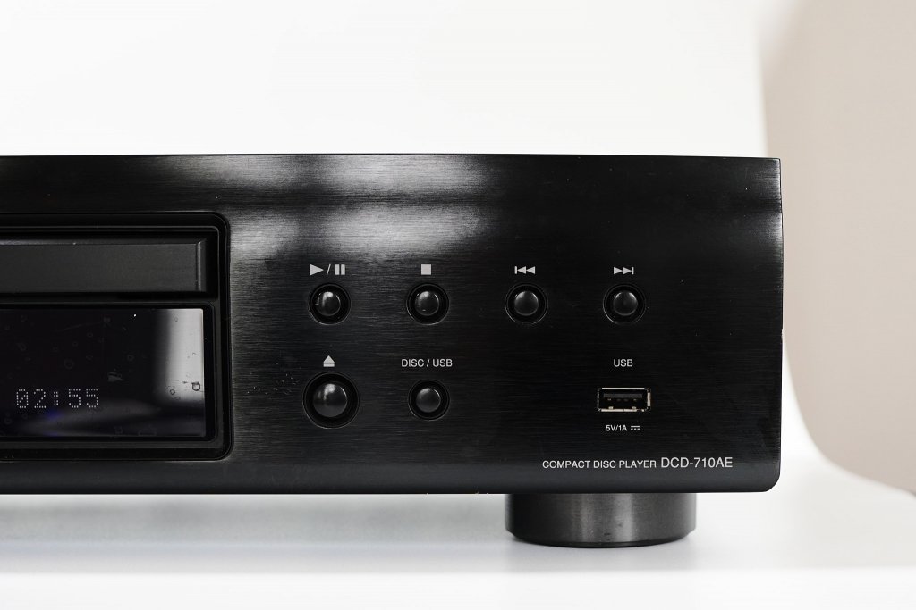 Denon DCD-710 AE 3.jpg