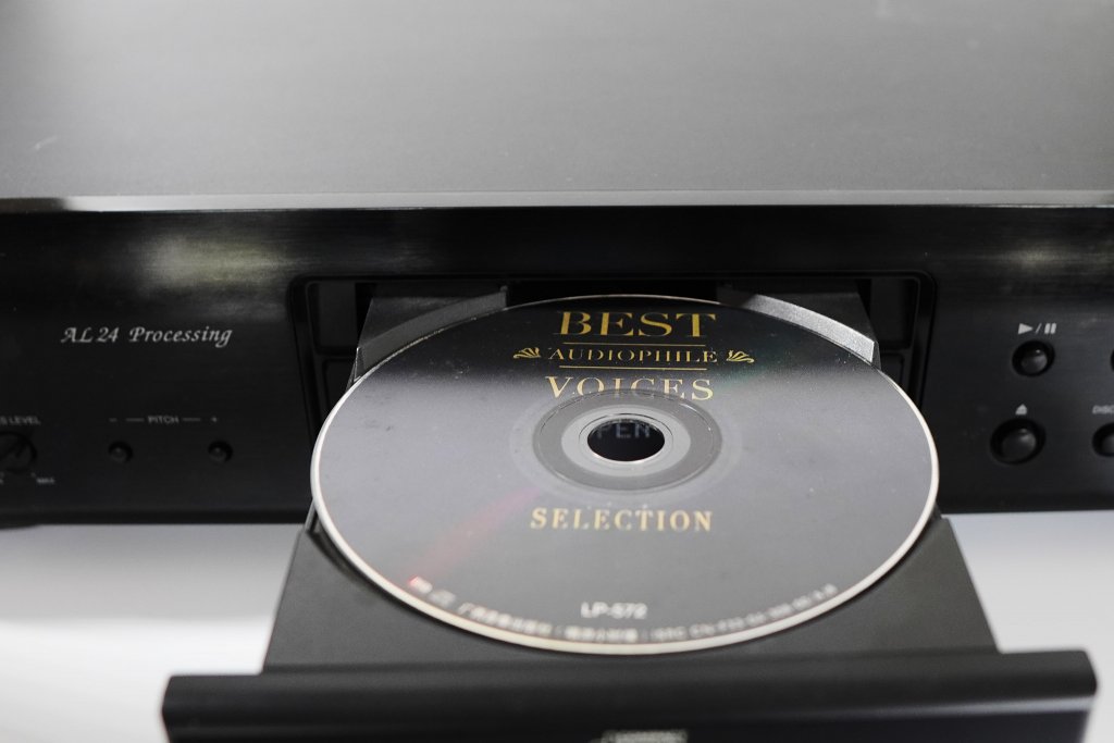 Denon DCD-710 AE 5.jpg