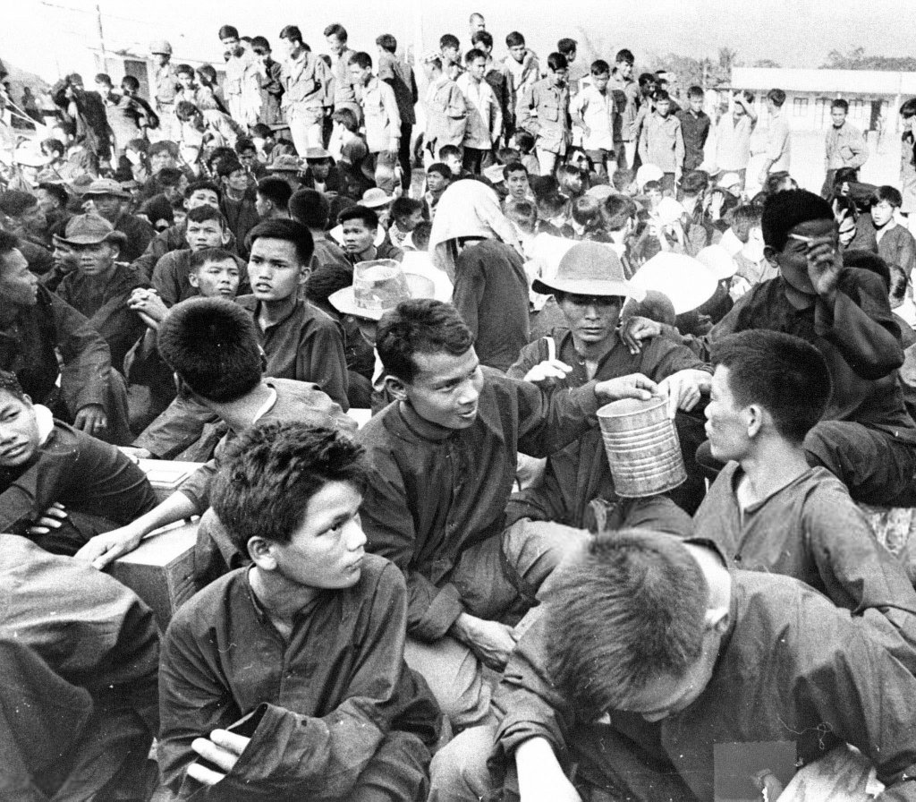 Viet Nam 1973_1_28 (10).jpg