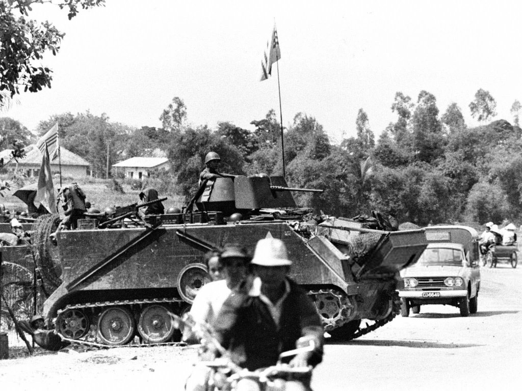 Viet Nam 1973_2_1 (2).jpg