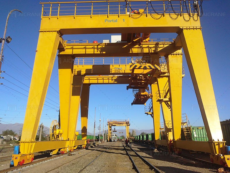 double-girder-gantry-crane-for-railway (1).jpg