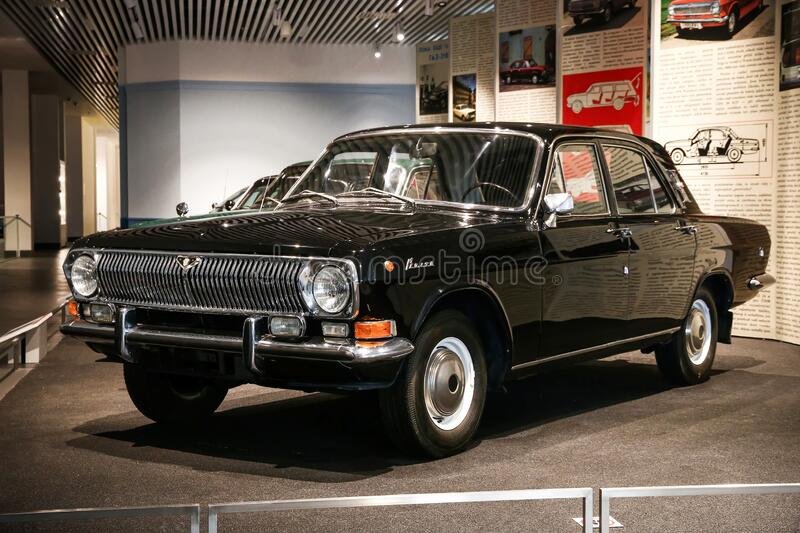 gaz-volga-verkhnyaya-pyshma-sverdlovsk-oblast-russia-september-soviet-retro-car-gaz-volga-ummc...jpg