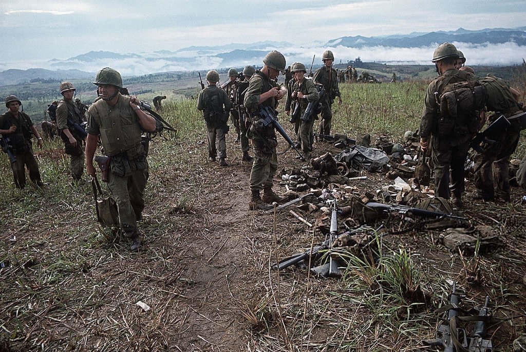 Khe Sanh 1967_4_29 (1_14).jpg