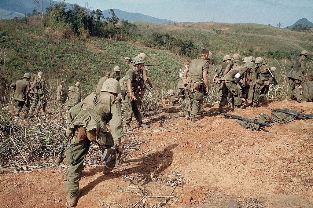 Khe Sanh 1967_4_30 (1) Hill 881.jpg