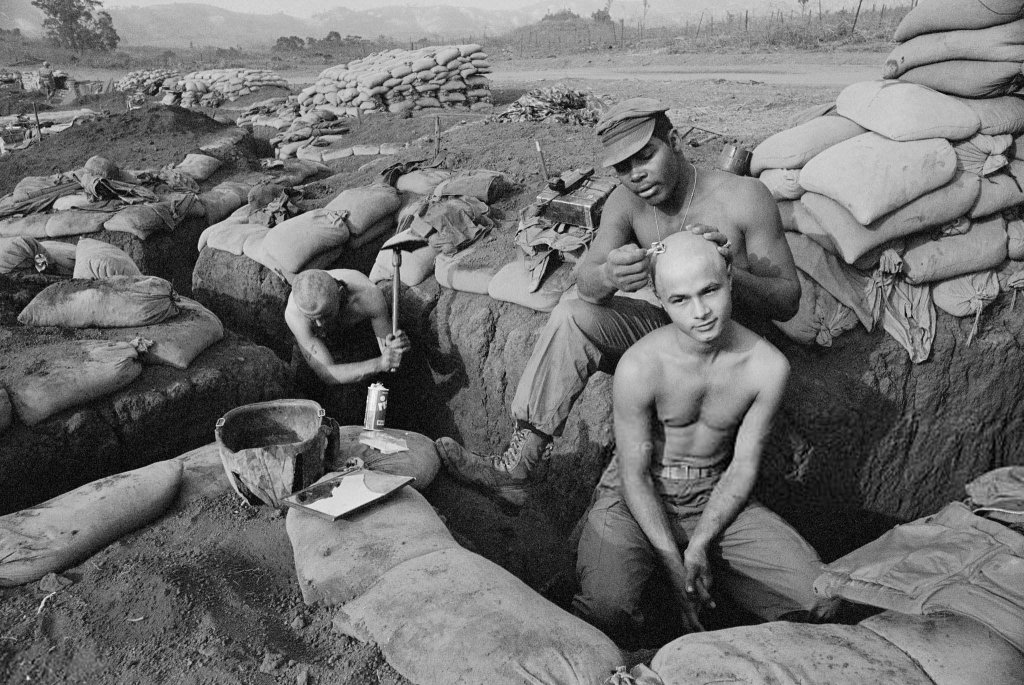 Khe Sanh 1968_3_8 (5).jpg