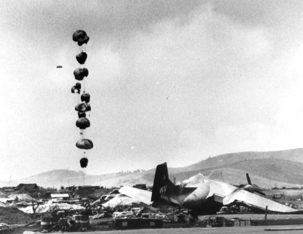 Khe Sanh 1968_3_18 (2).jpg