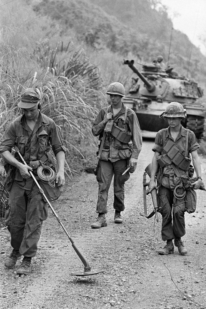 Khe Sanh 1968_4_5 (3).jpg