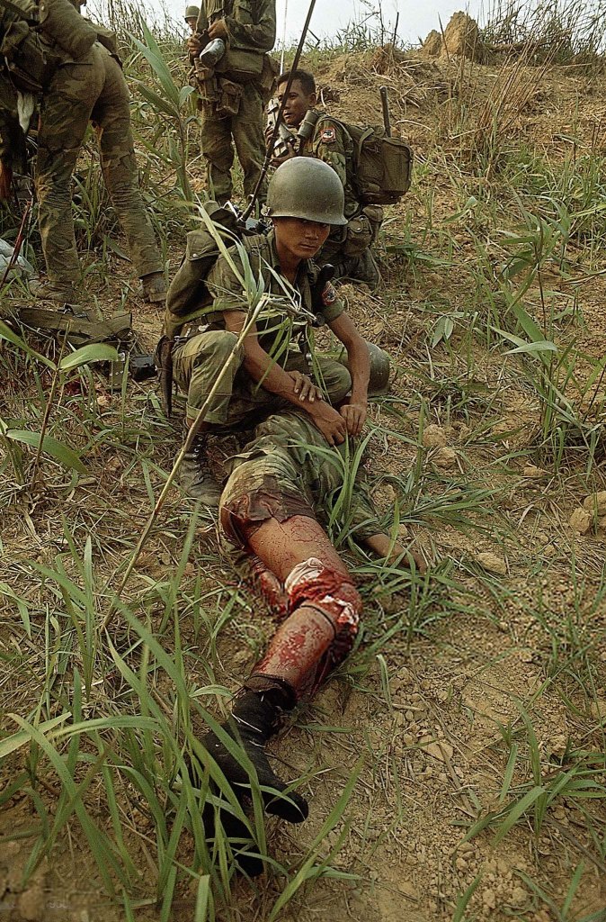 Khe Sanh 1968_4_11 (6).jpg