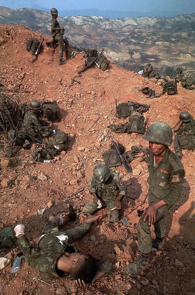 Khe Sanh 1968_4_11 (8).jpg