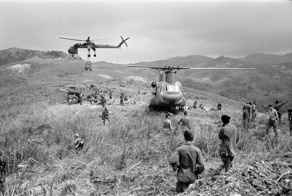 Khe Sanh 1968_4_11 (18).jpg