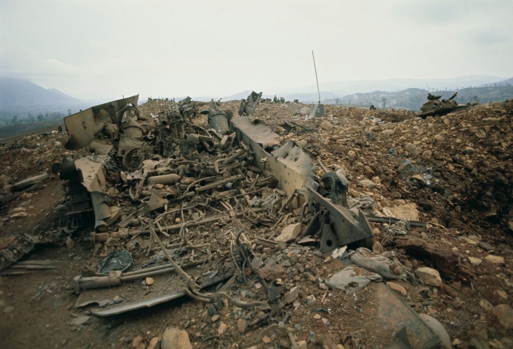 Khe Sanh 1968_4_14 (2).jpg