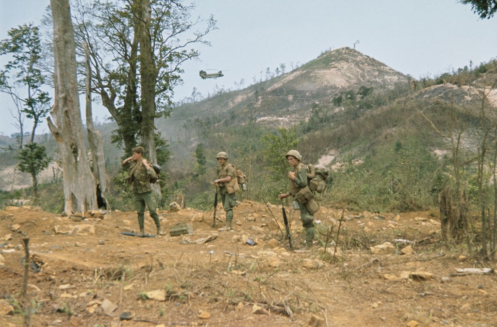 Khe Sanh 1968_4_14 (15).jpg