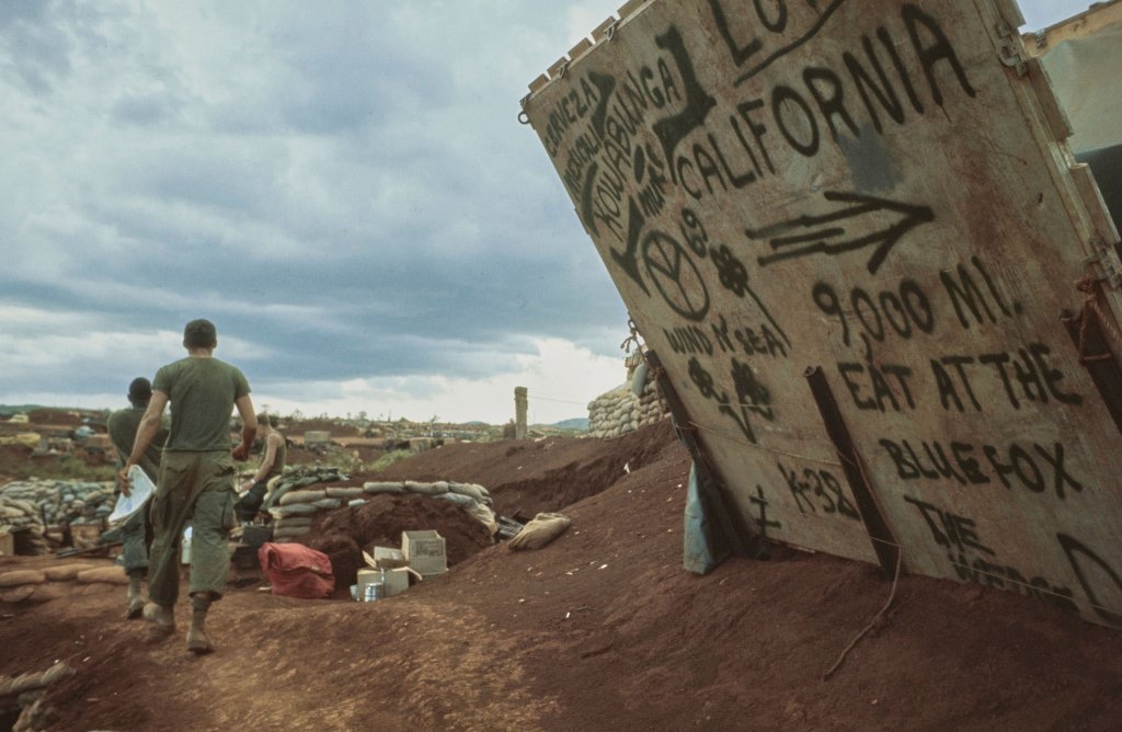 Khe Sanh 1968_5_25 (33).jpg