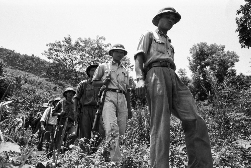 Patrouille vietnamienne.jpg