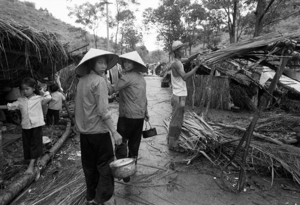 RÃ©fugiÃ©s Ã  la frontiÃ¨re chinoise (3).jpg