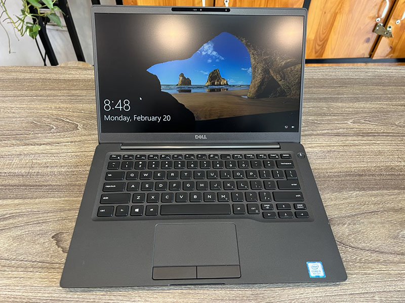 Dell latitude 7400.jpg