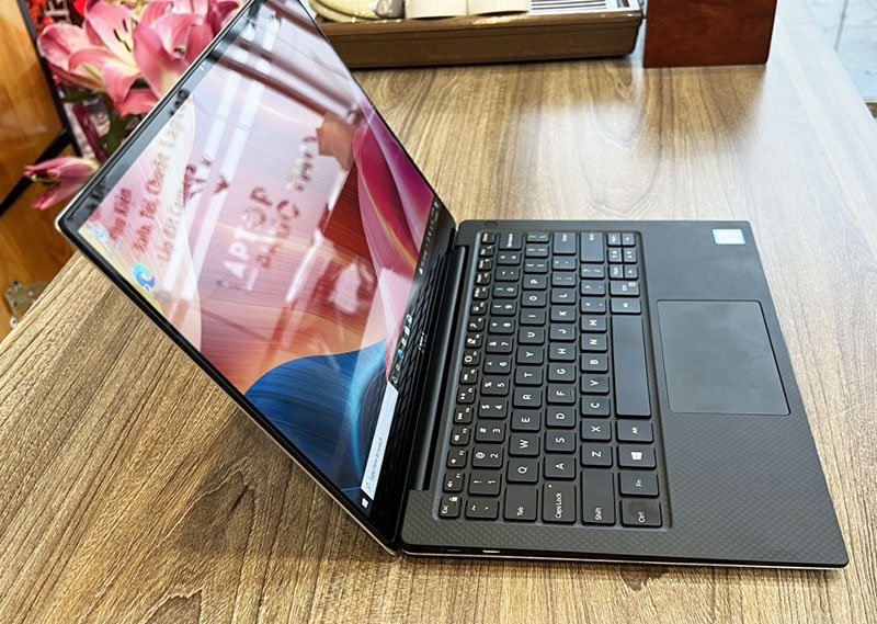 Dell xps 13 i7.jpg