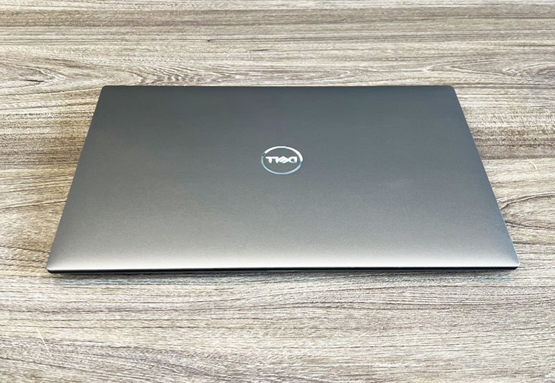 Dell 5550.jpg