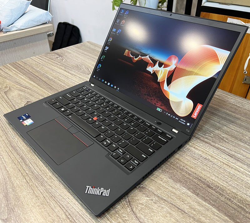 Thinkpad T14.jpg