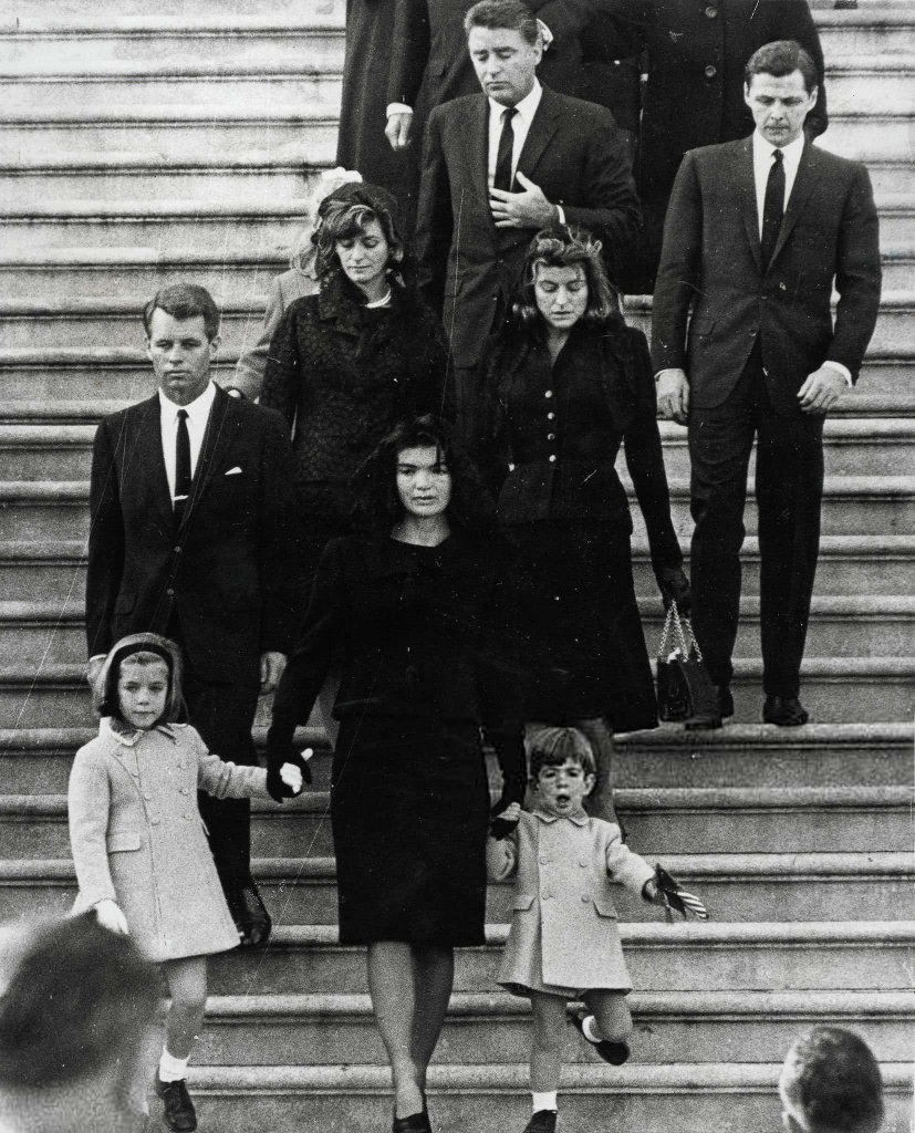 Kennedy 1963_11_25 (41).jpg