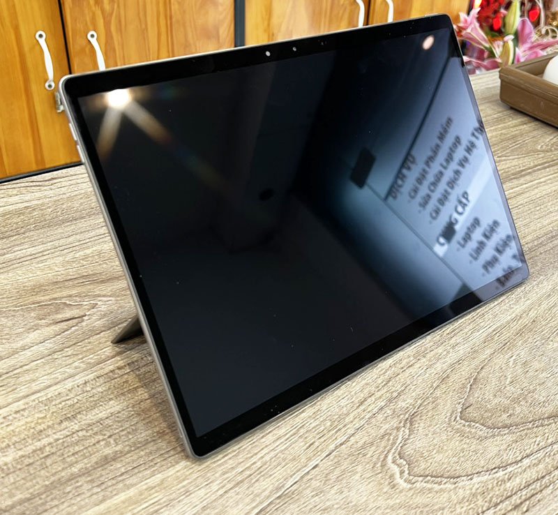 Dell latitude 7320.jpg