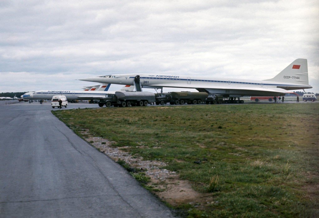 Tu-144 1975_6_4 (2).jpg