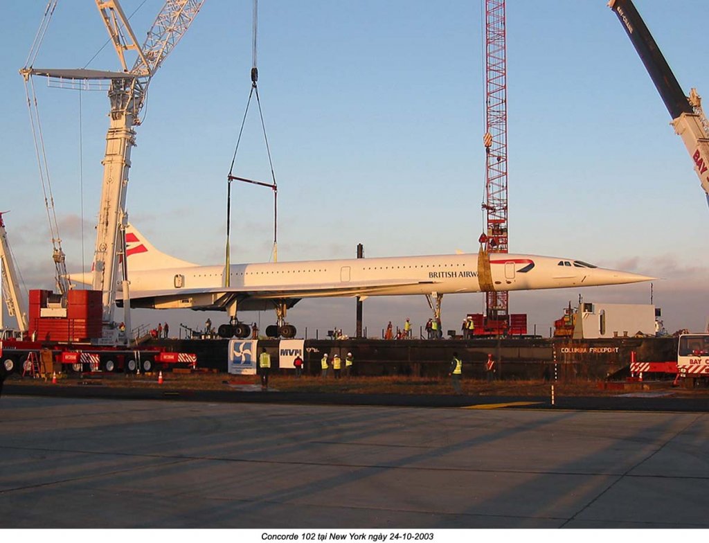 Concorde BA 2003_10_24 (11).jpg