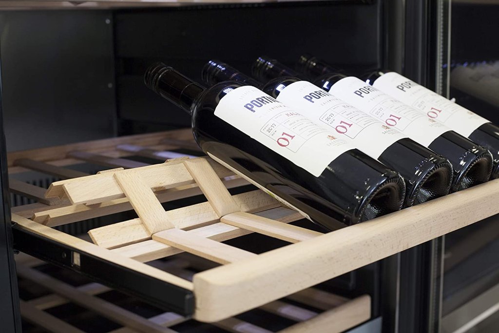 Tủ bảo quản rượu vang CASO WineChef Pro 126-2D5.jpeg