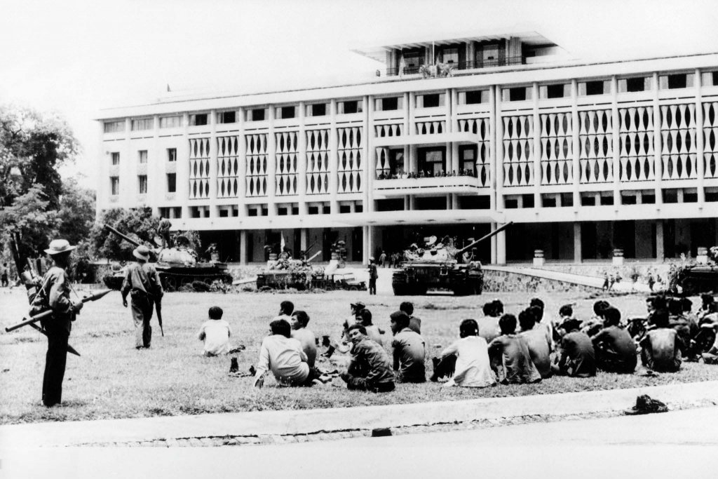 Sài Gòn 1975_4_30 (235).jpg