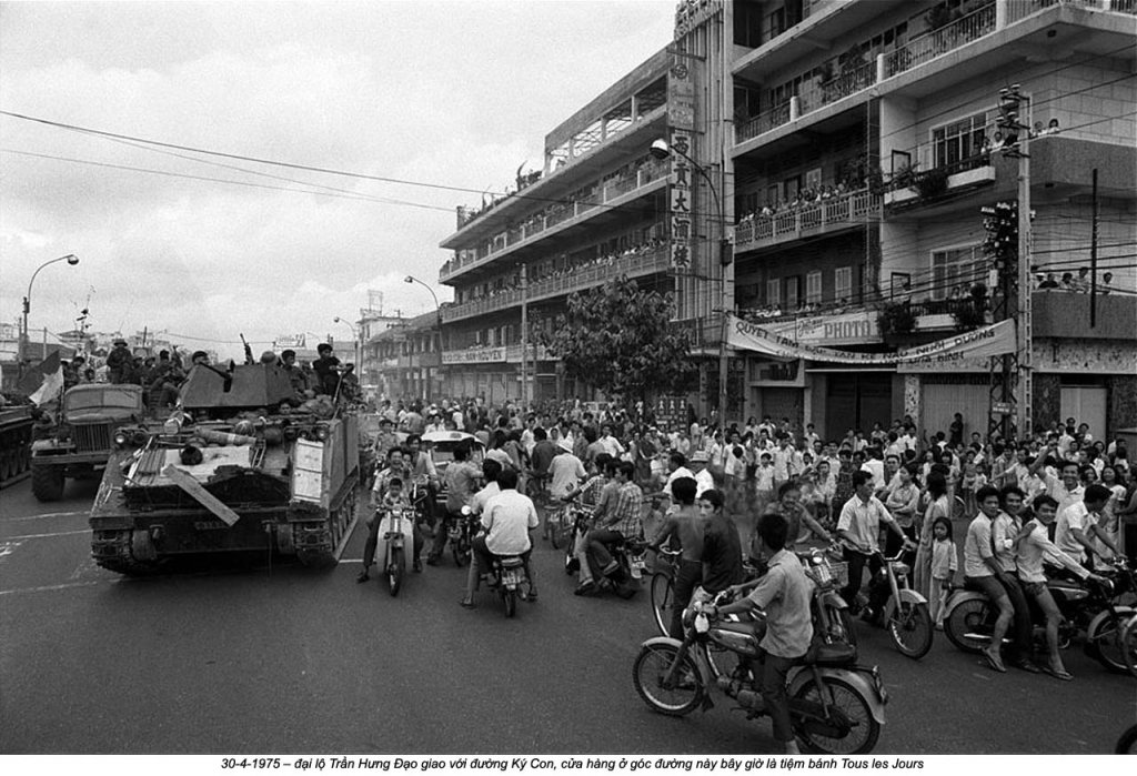 Sài Gòn 1975_4_30 (303).jpg